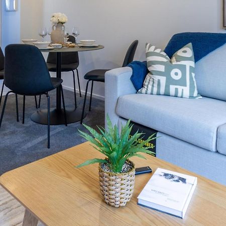 Urban Park Escape 2 Bed 2 Bath W/Carpark Christchurch Exterior photo